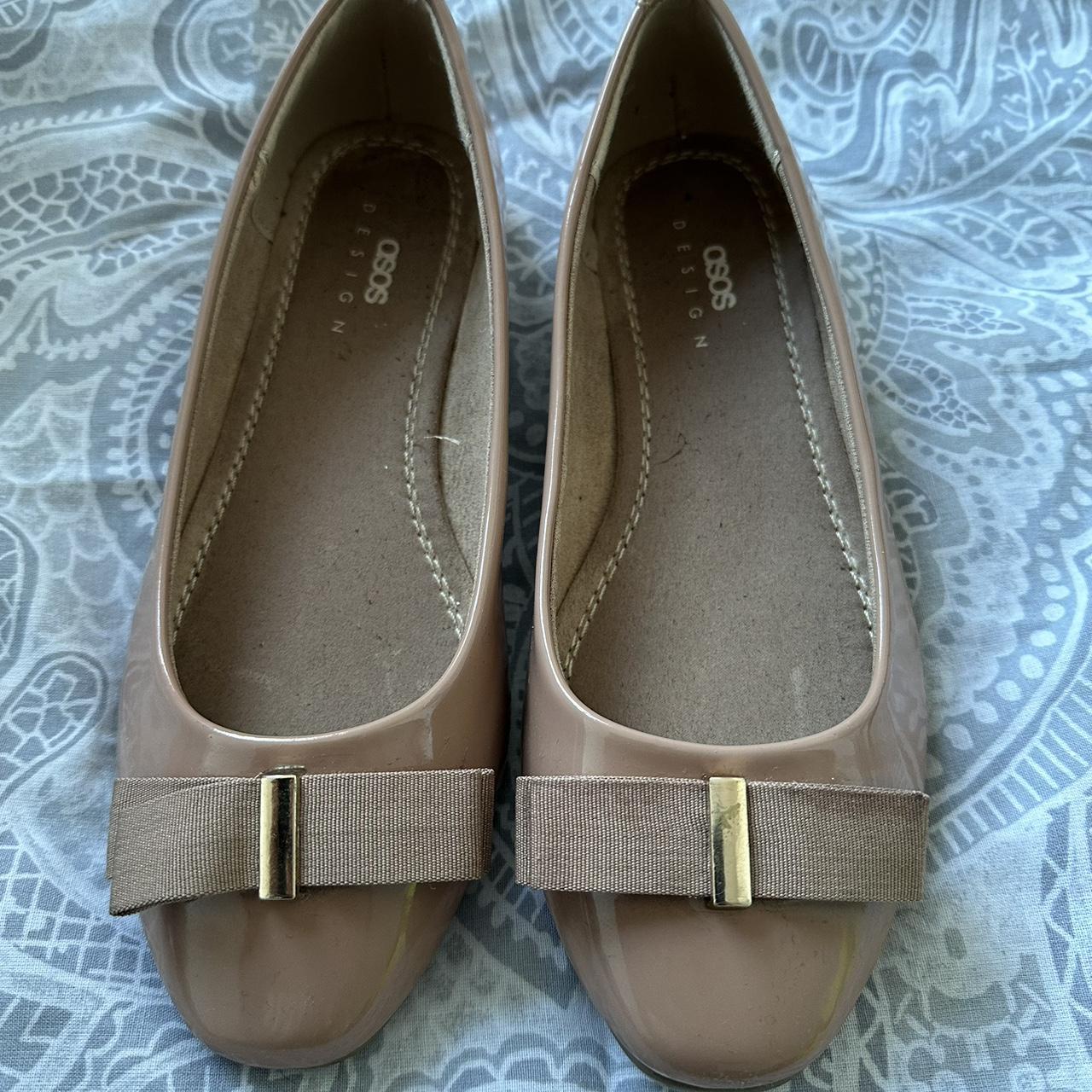 Nude colour clearance flat shoes