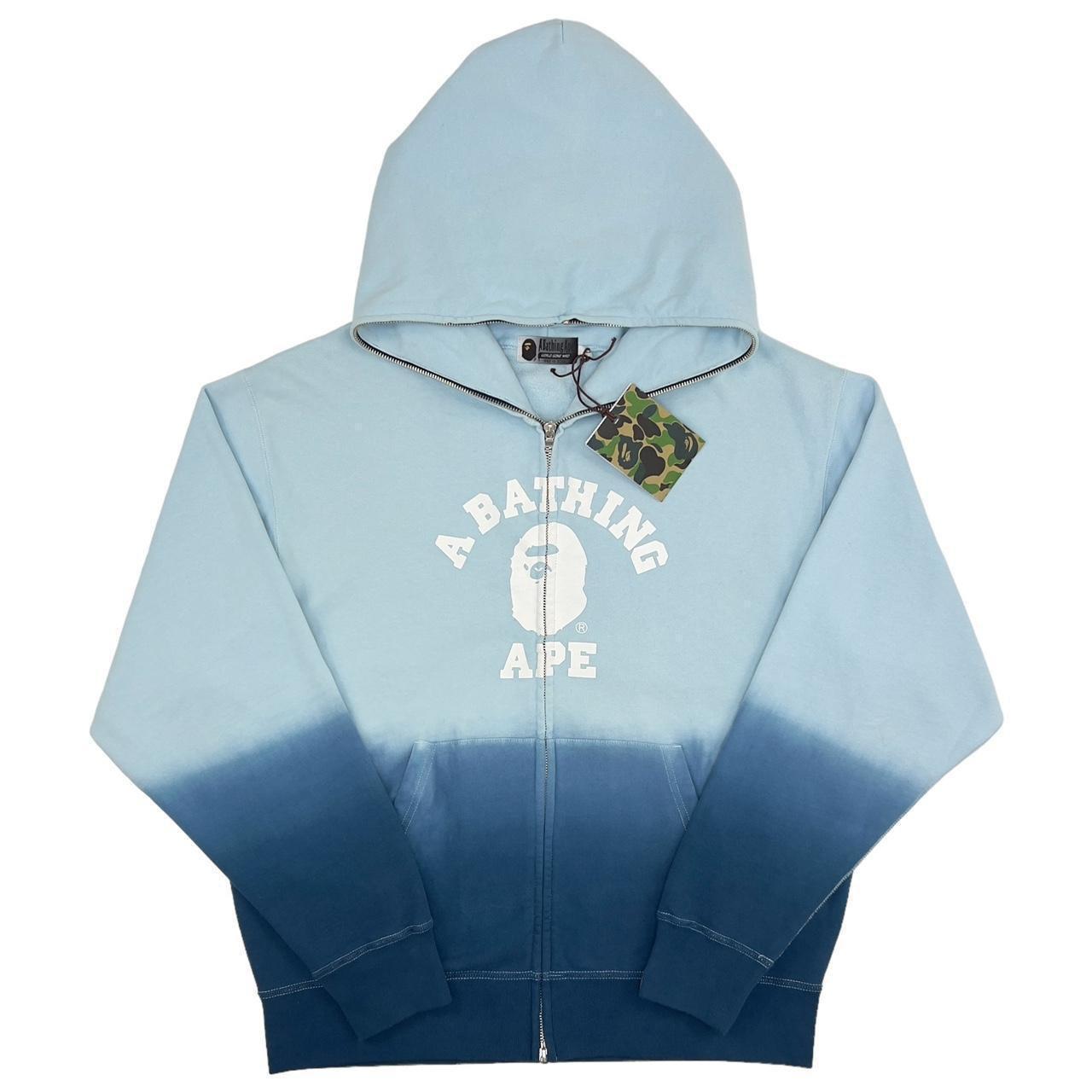 Bape outlet hoodie size M/L