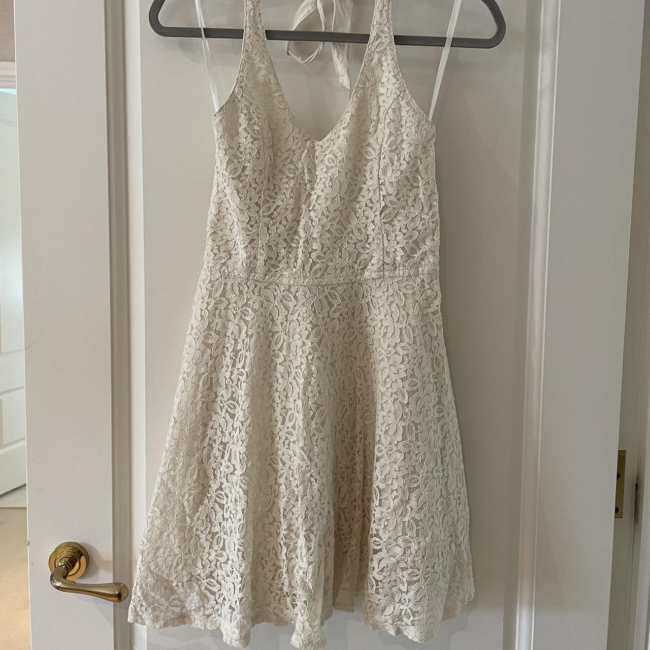 Abercrombie and Fitch Cream lace halter dress Size M... - Depop