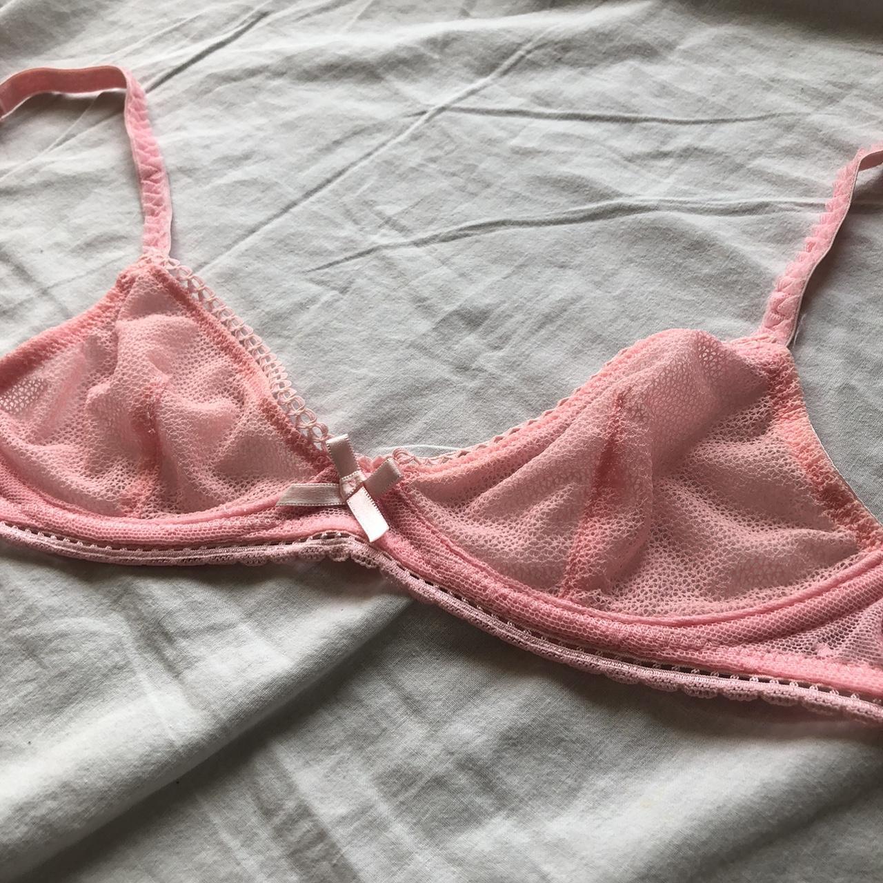 cutest pink bra XXS XS I think it’s a junior... Depop