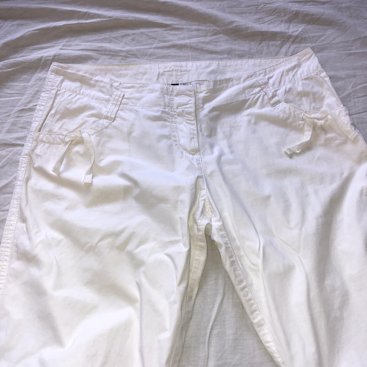 vintage y2k white capri pants M waist: 40,5 cm,... - Depop