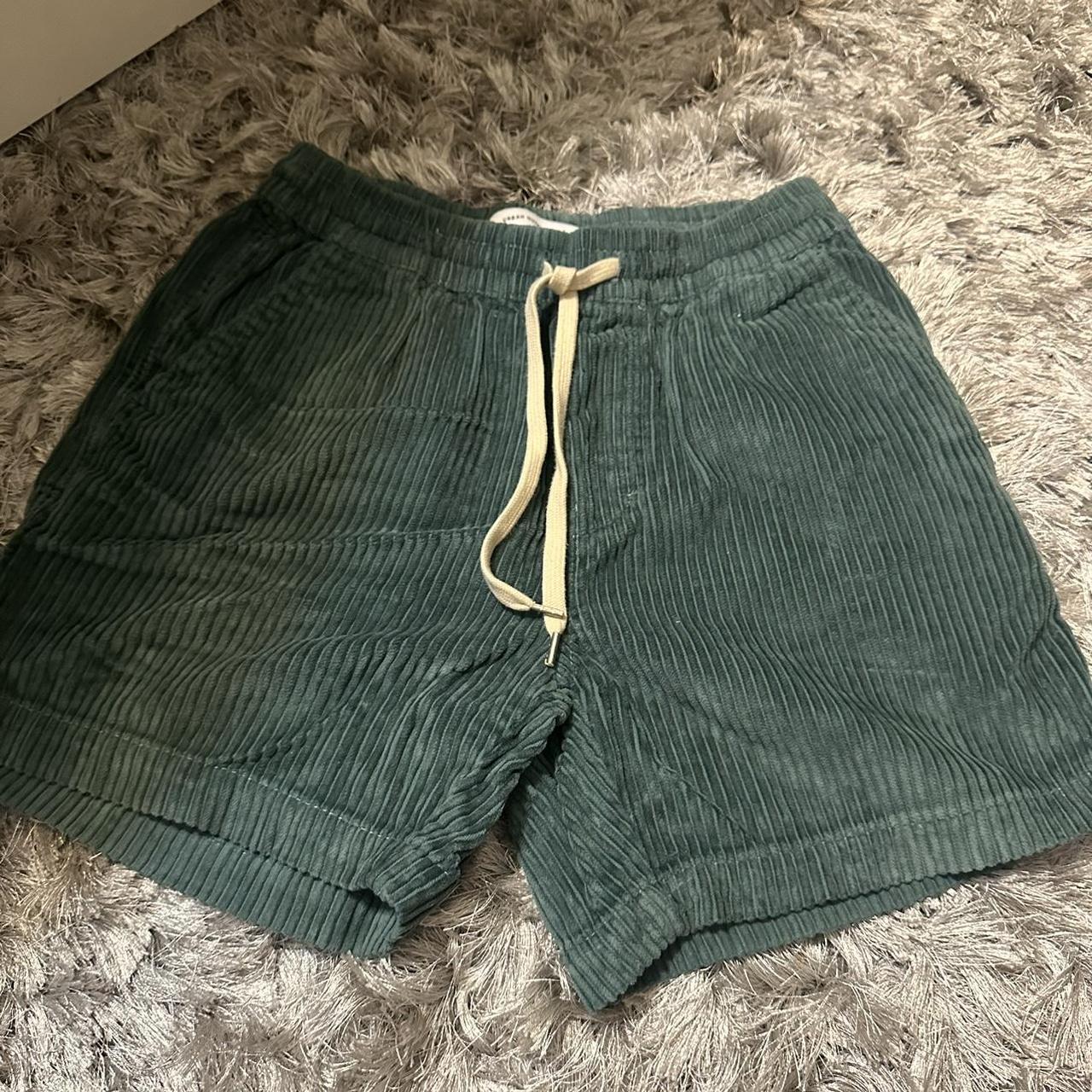 Urban outfitters corduroy men’s short size small - Depop