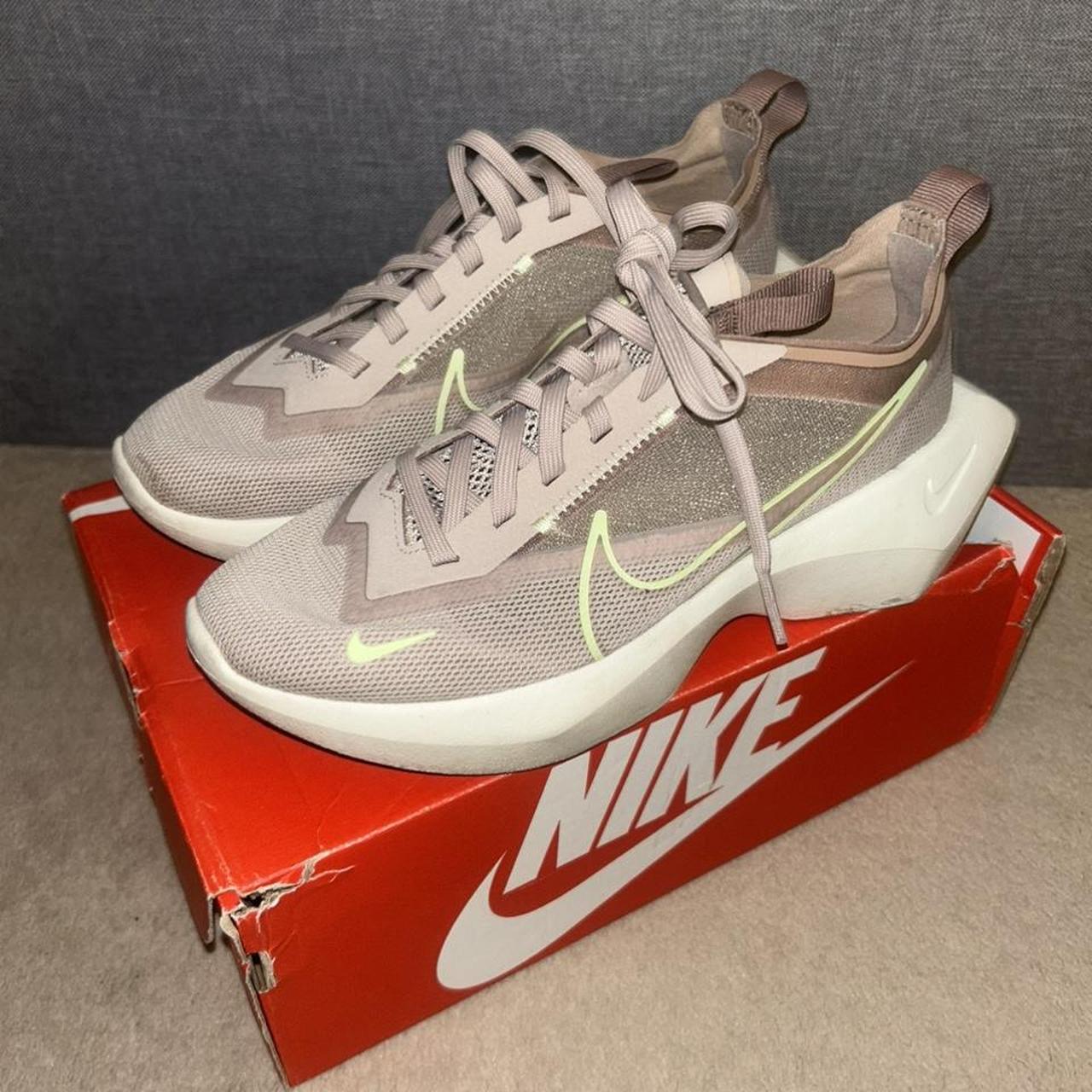 nike vista lite pink