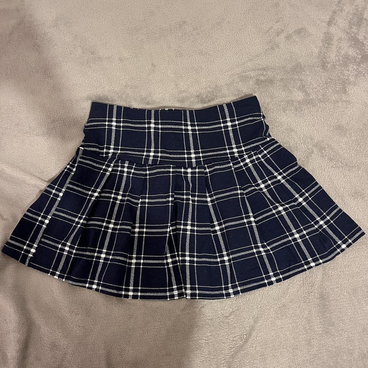 Navy blue tennis skirt, only worn for the picture.... - Depop