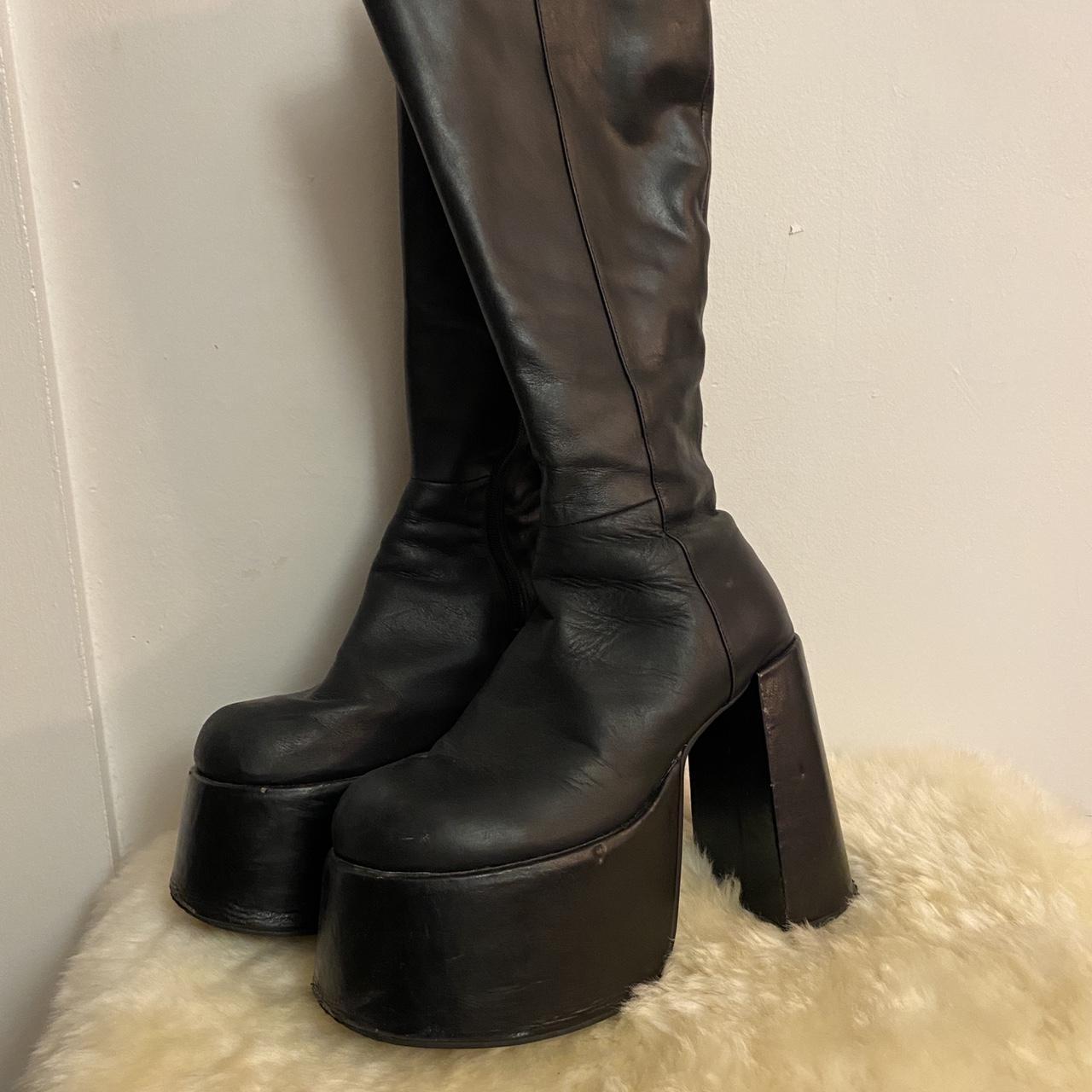 UNIF CRYPTO BOOTS size 9, sturdy and comfortable... Depop