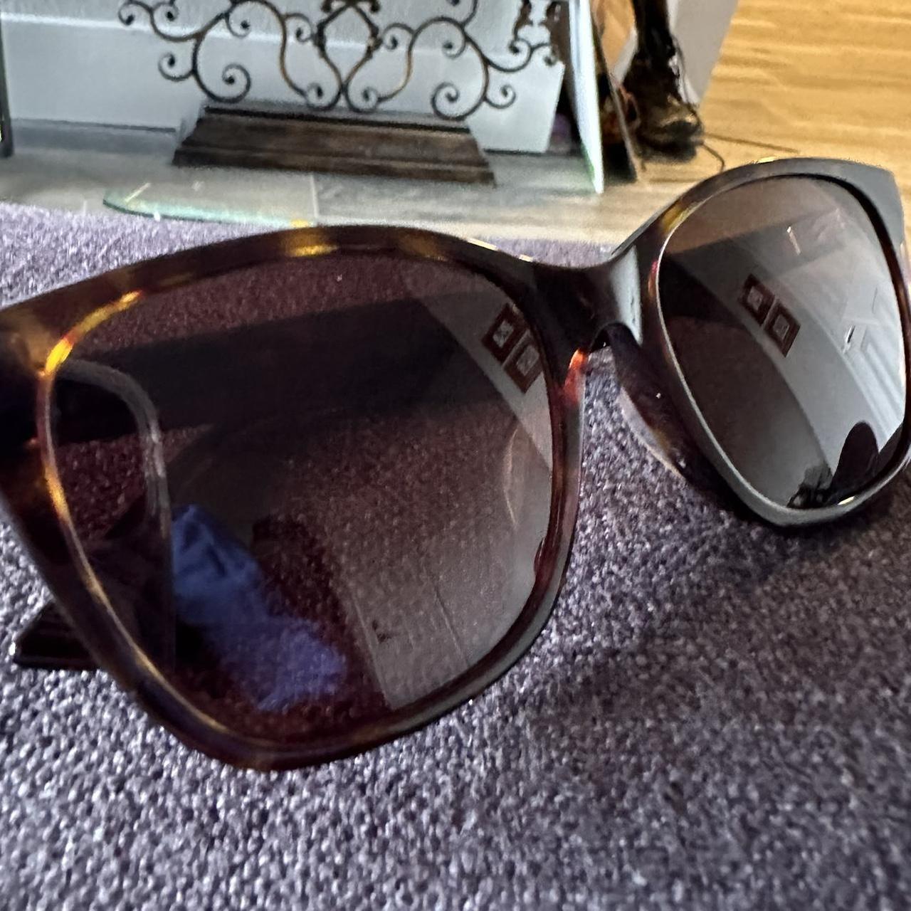Bottega Veneta sunglasses - Depop