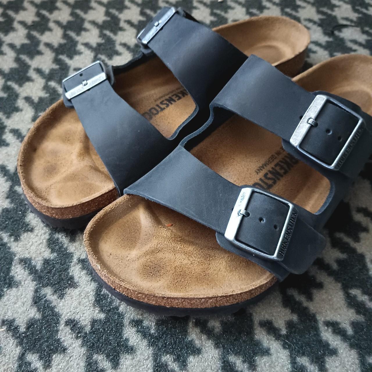 Birkenstock arizona hot sale size 9