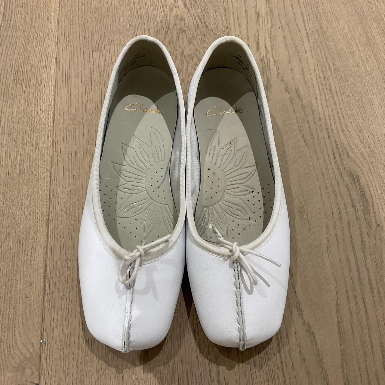 Clarks Artisan collection Ballet flats size uk 6 Depop