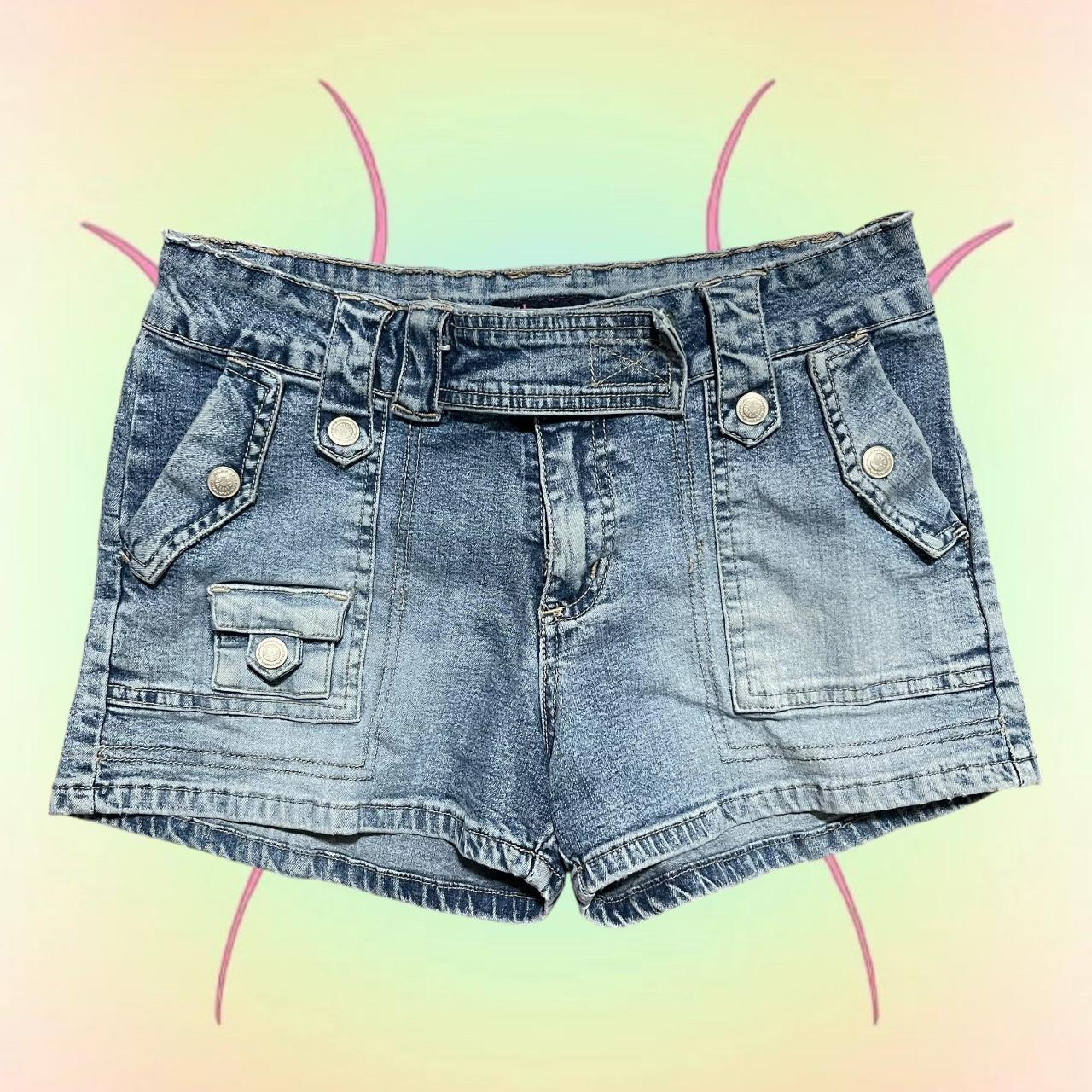 item listed by strictlyy2k