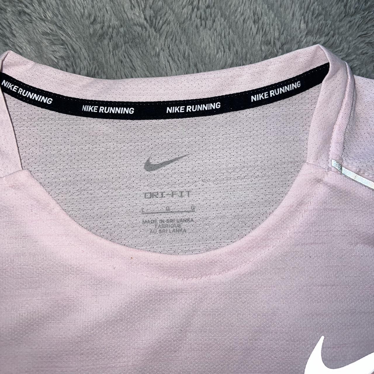 Nike Men's Pink T-shirt | Depop