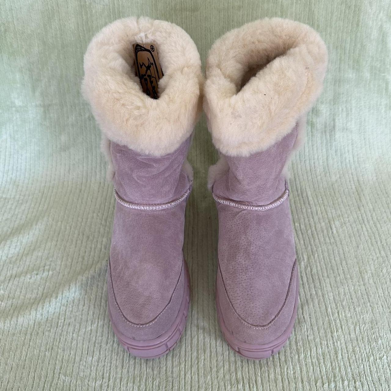 Women's Pink Boots | Depop