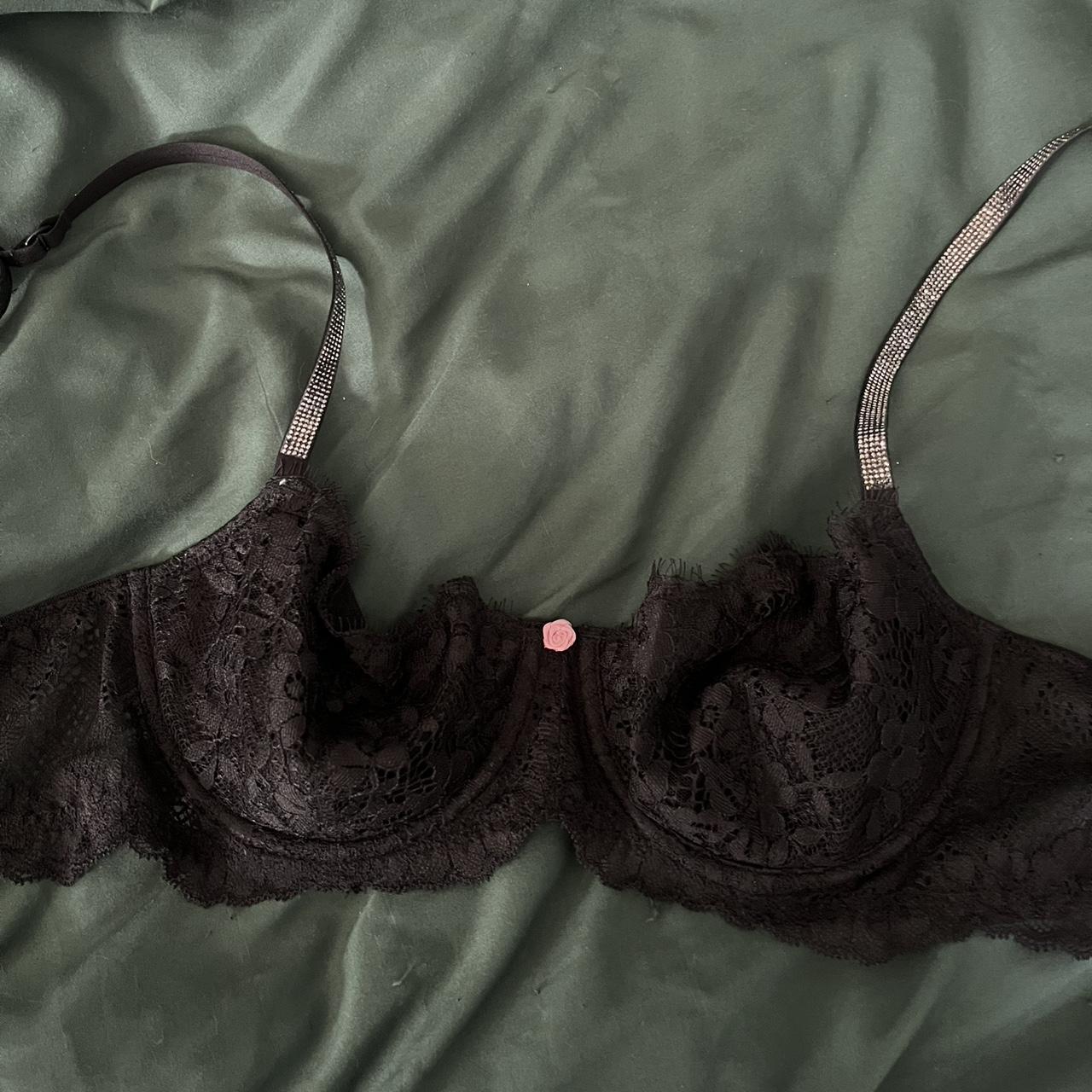item listed by ambientlives
