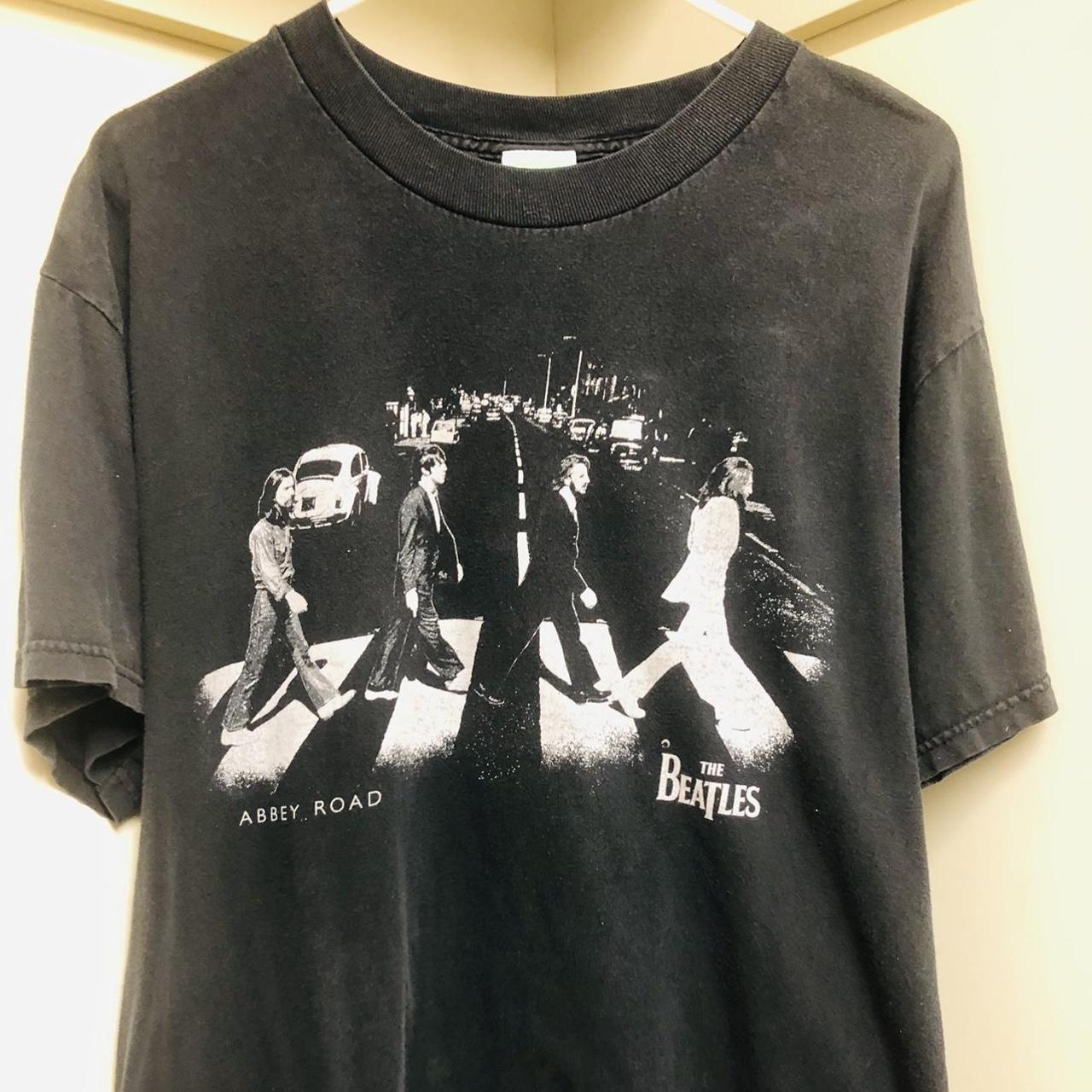 2005 large Apple Records Beatles Abbey Road L tee... - Depop