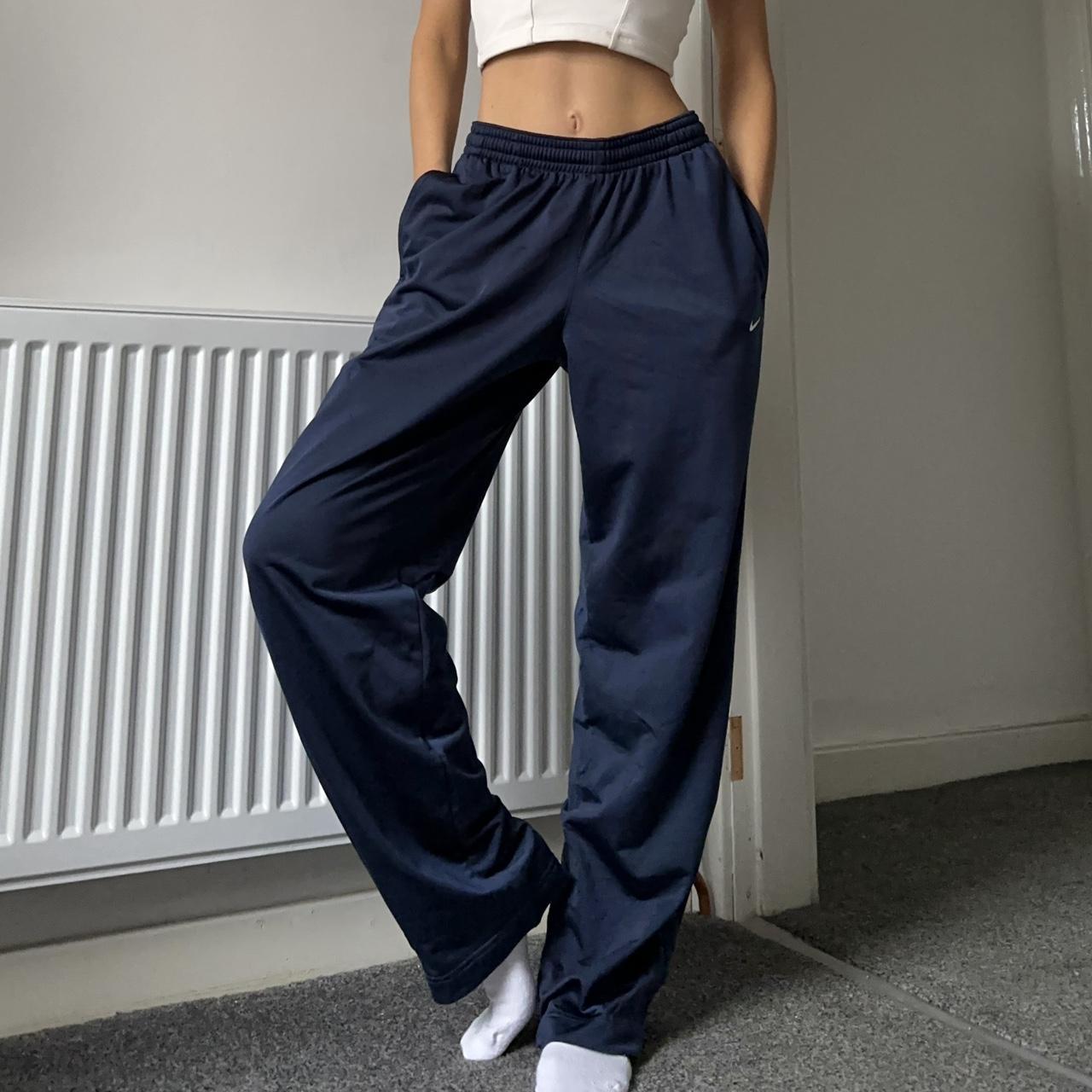 Nike Women's Navy and White Joggerstracksuits Depop