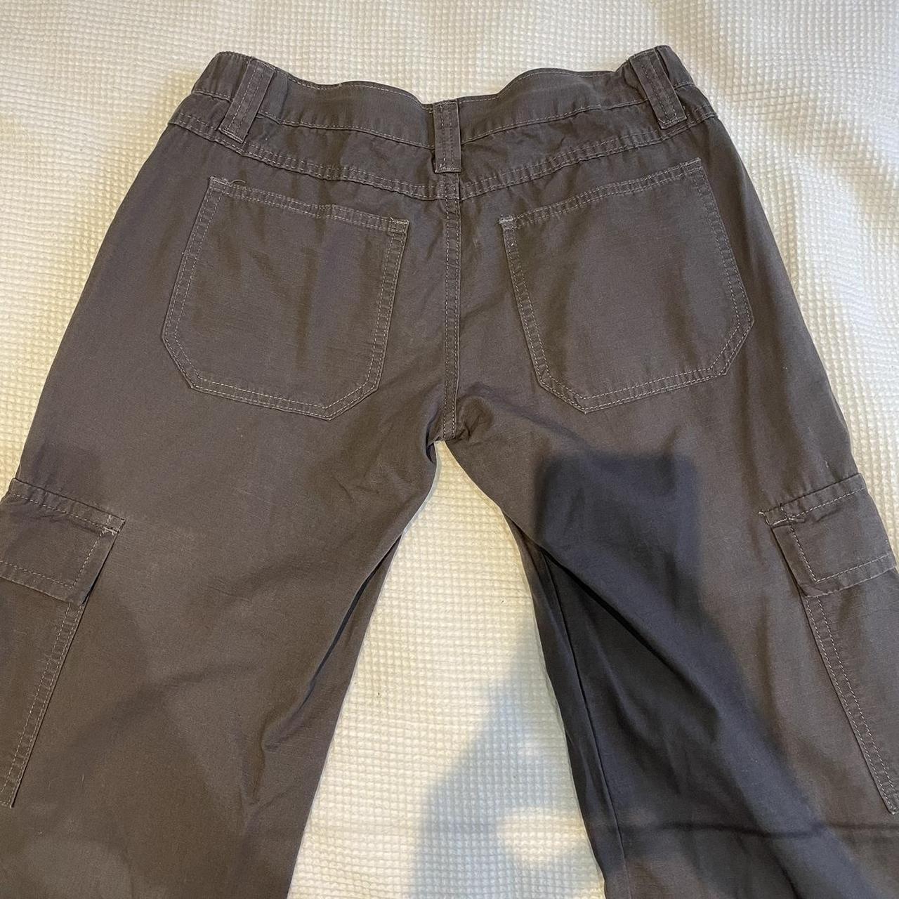 brandy melville kim cargo pants worn a couple of... Depop