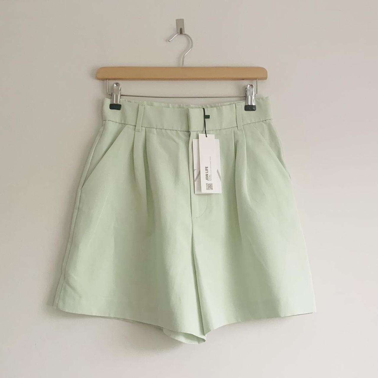 Zara Women's Green Shorts | Depop