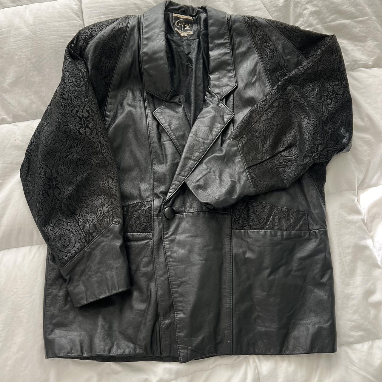 💌vintage printed leather blazer jacket 💌size is... - Depop