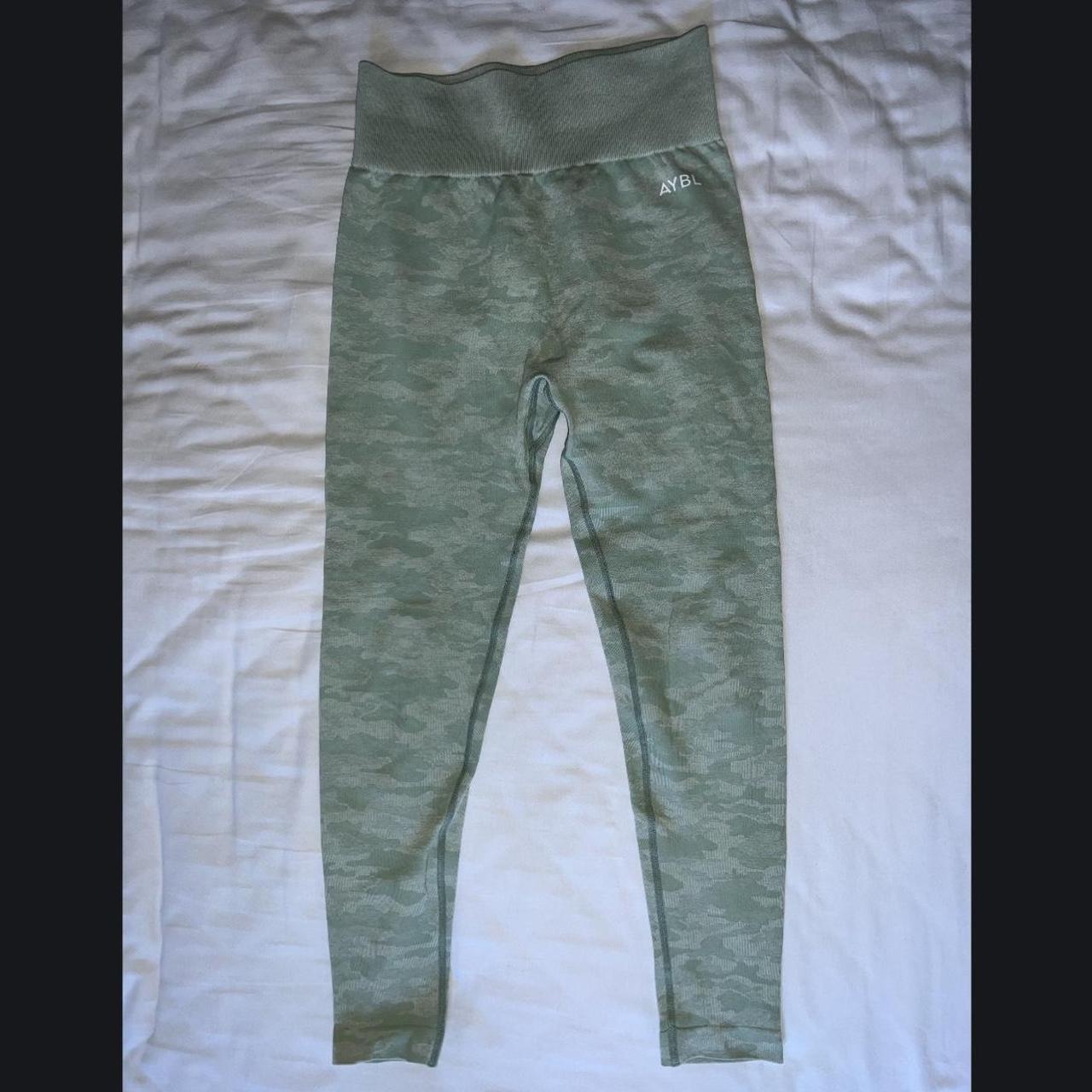 Light Green Camo Leggings With