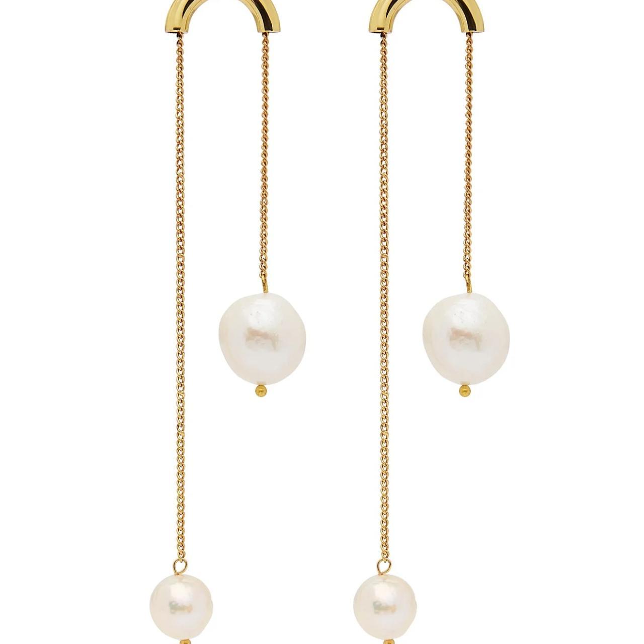 Aje deals pearl earrings