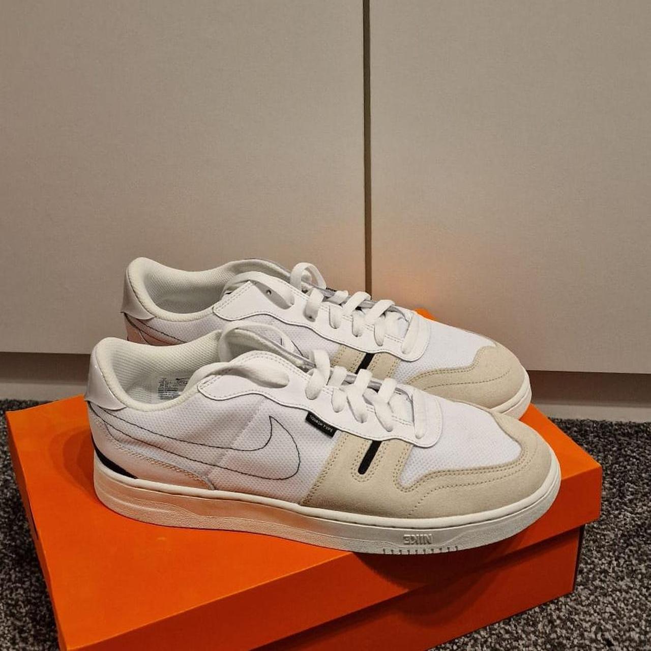 nike squash type trainers white