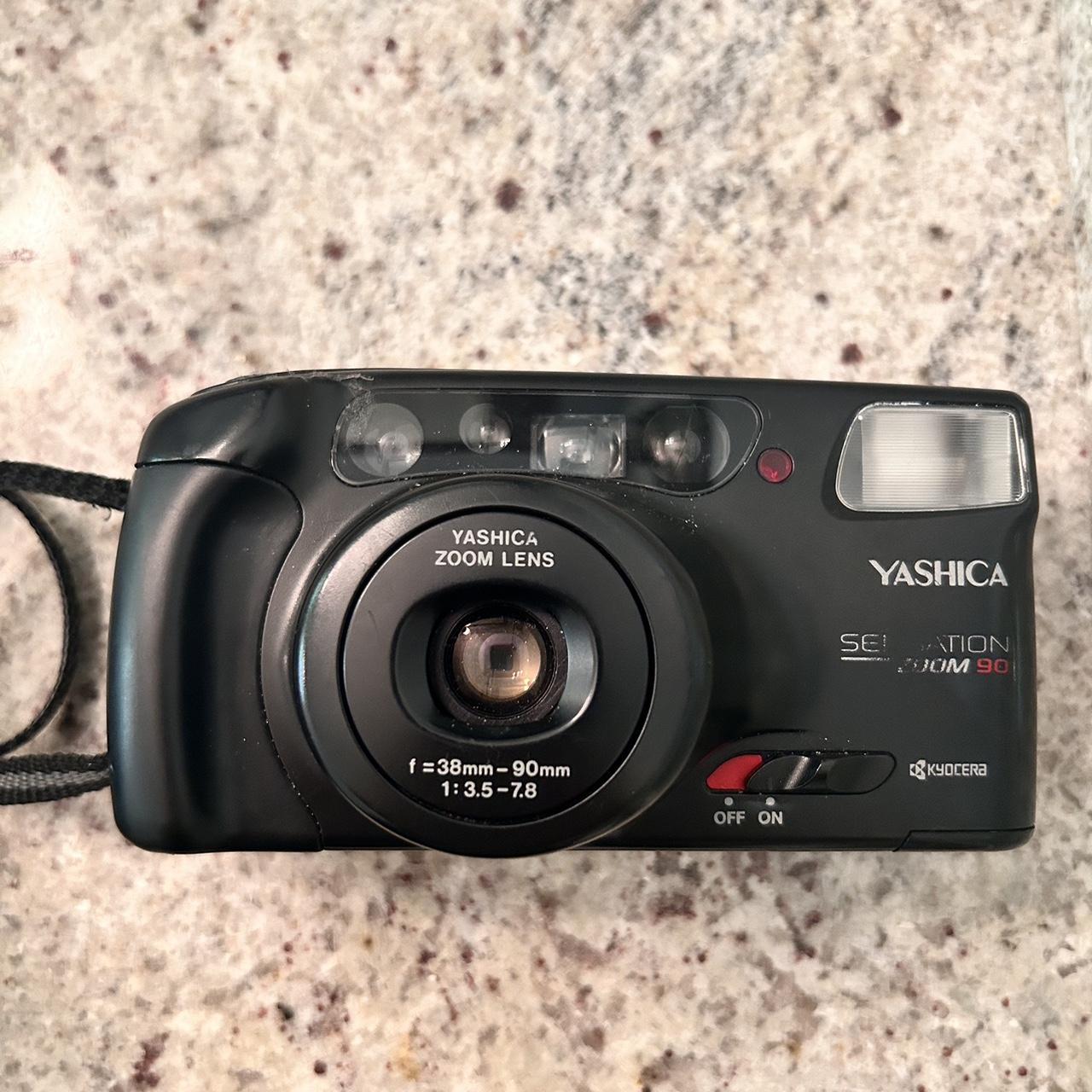Yashica Cameras-and-accessories (4)