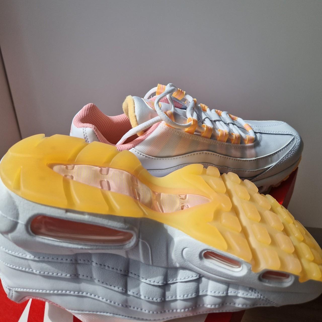 Arctic Punch Nike Air Max 95 Melon Nike Air Max 95 White Arctic