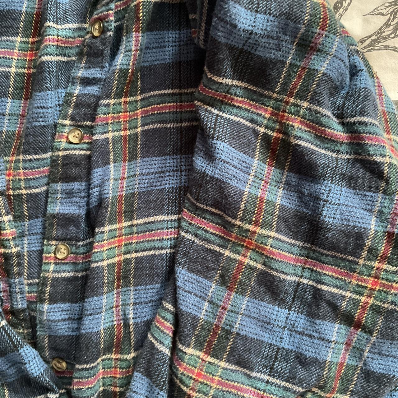 American Eagle women’s flannel Size L — baggy fit In... - Depop