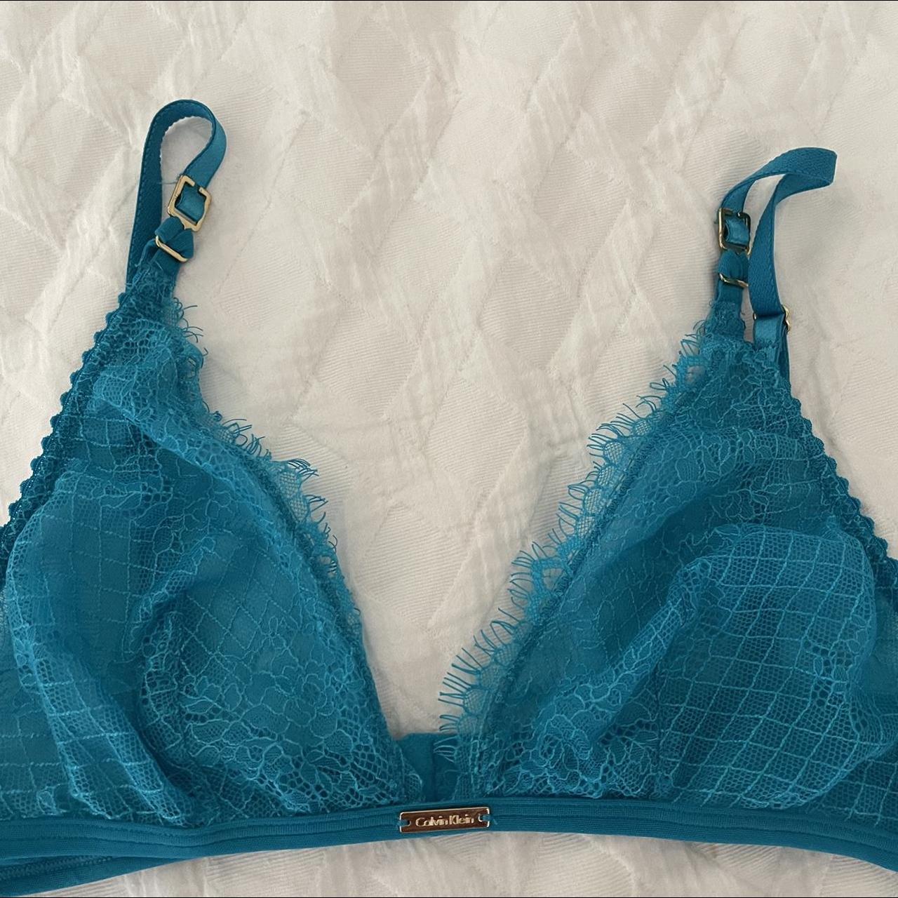 Calvin Klein Women's Blue Bra Depop