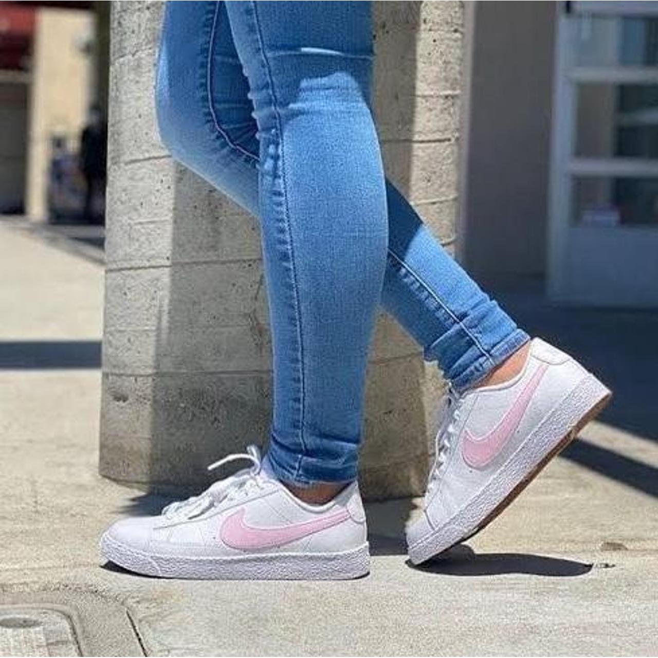 nike blazer low size 5.5