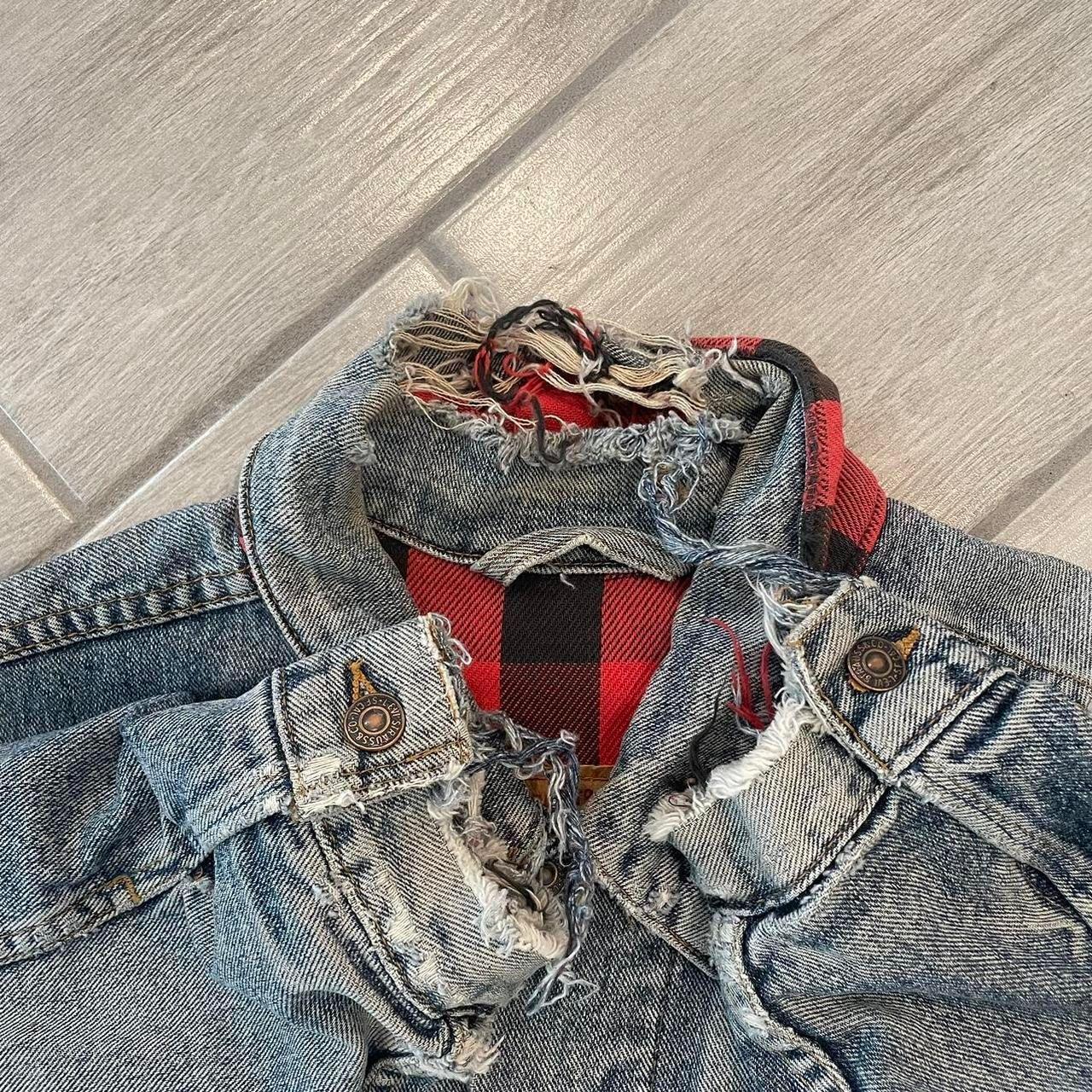 Levi's Men's Blue and Red Jacket (2)