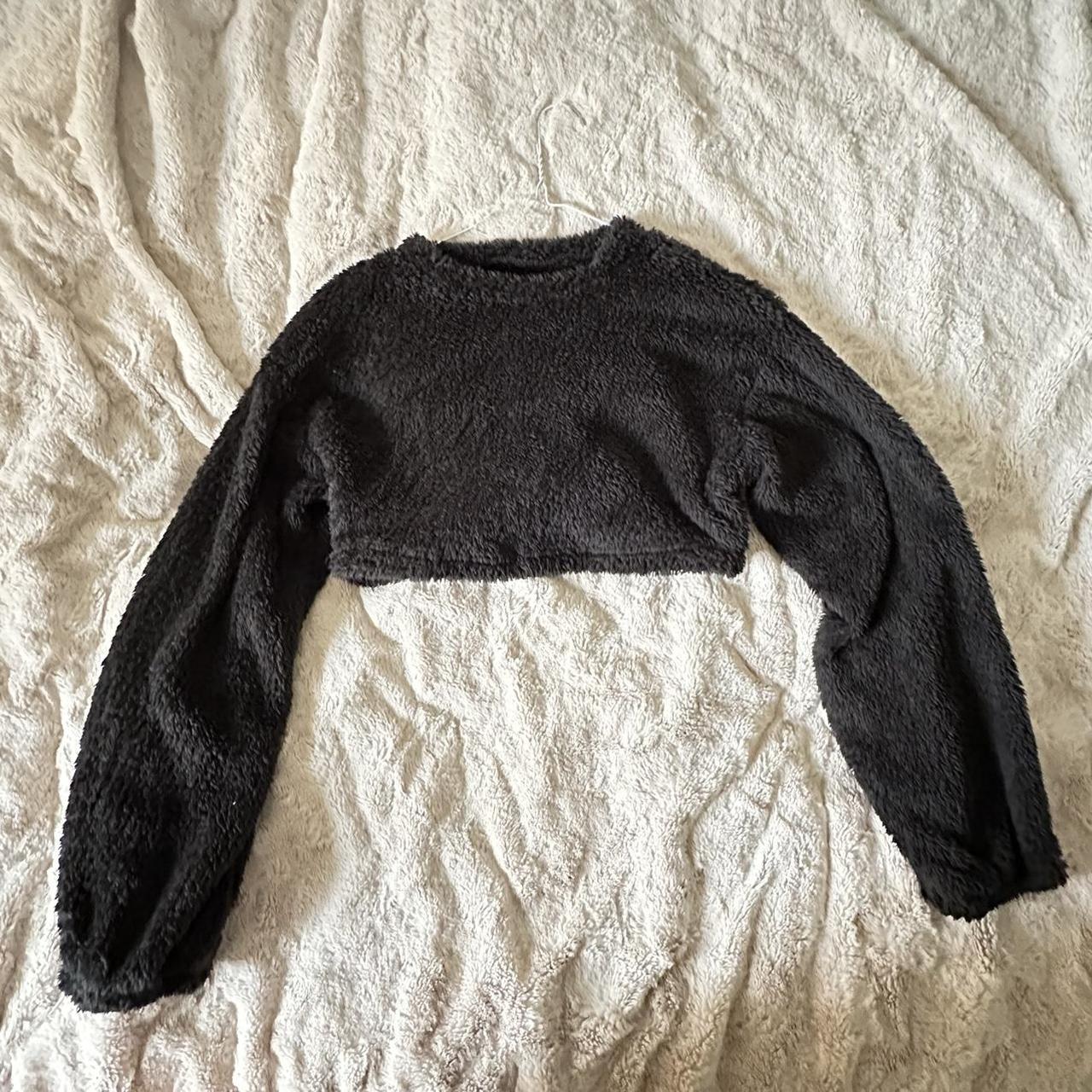 Black fur hotsell sleeve jumper