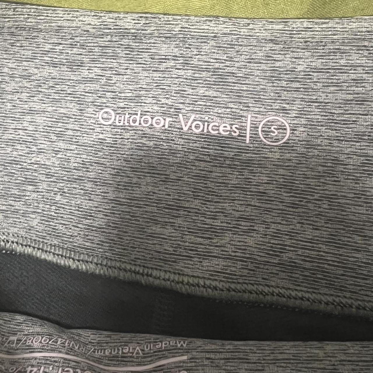 Outdoor Voices 7/8 leggings in blue/grey/black color