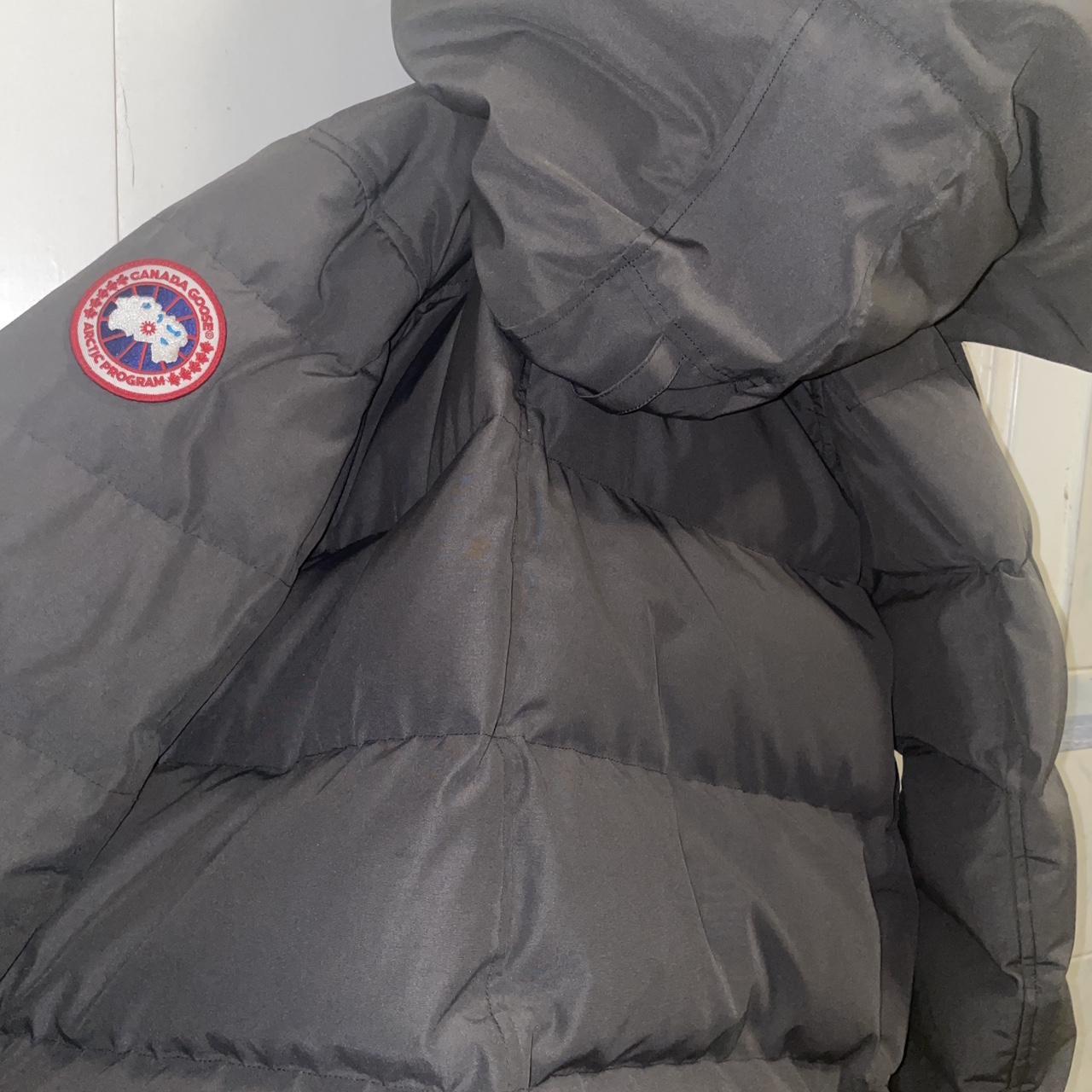 Canada Goose Wyndham Parka Heritage in Graphite - Depop