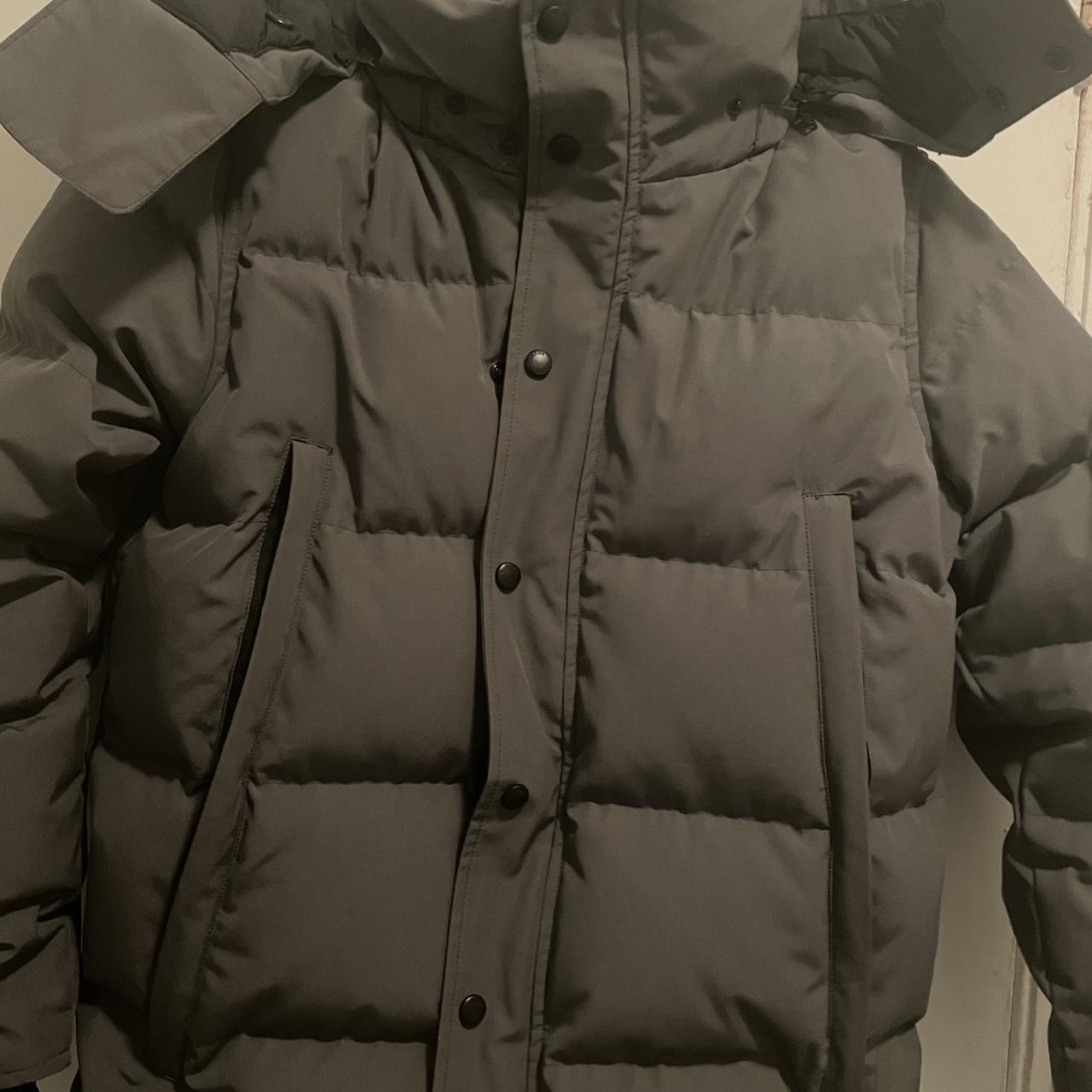 Canada Goose Wyndham Parka Heritage in Graphite - Depop