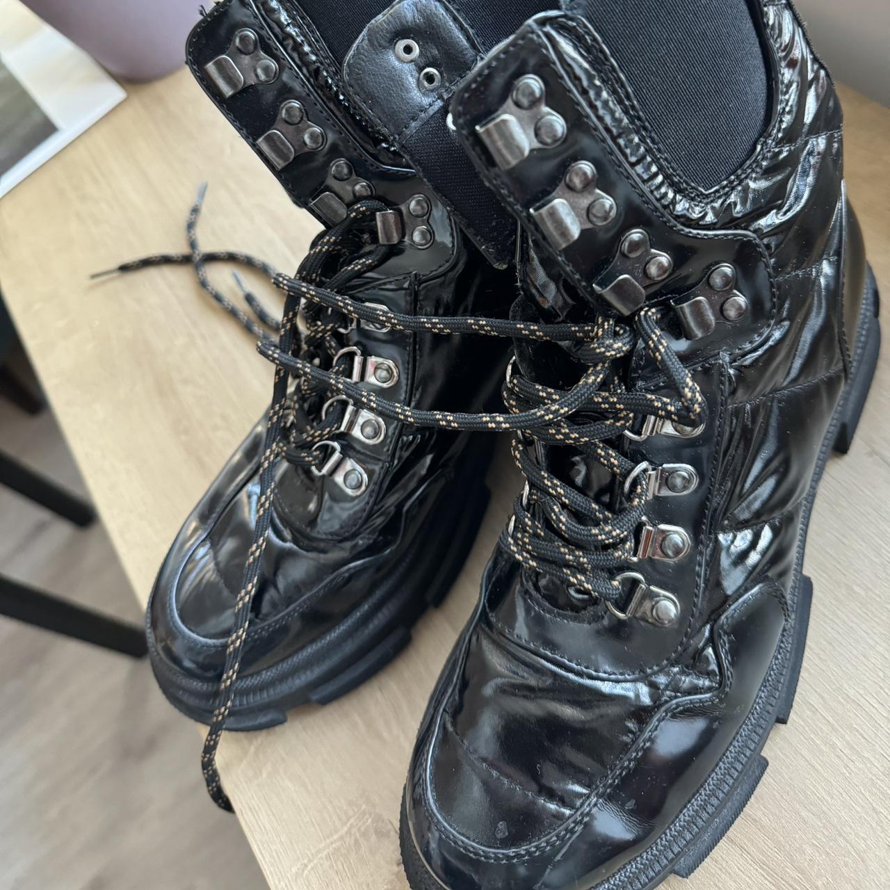 Steve Madden quilted patent lace up biker Boots UK 5... - Depop