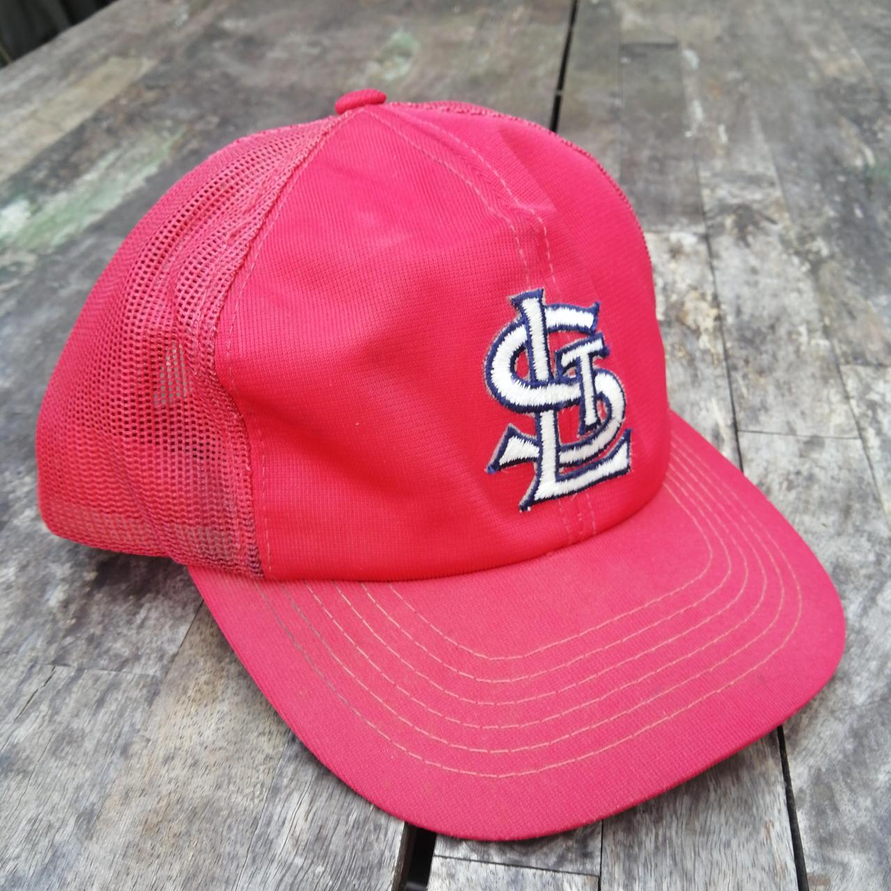 Saint Louis Cardinals baseball cap Worn some but - Depop
