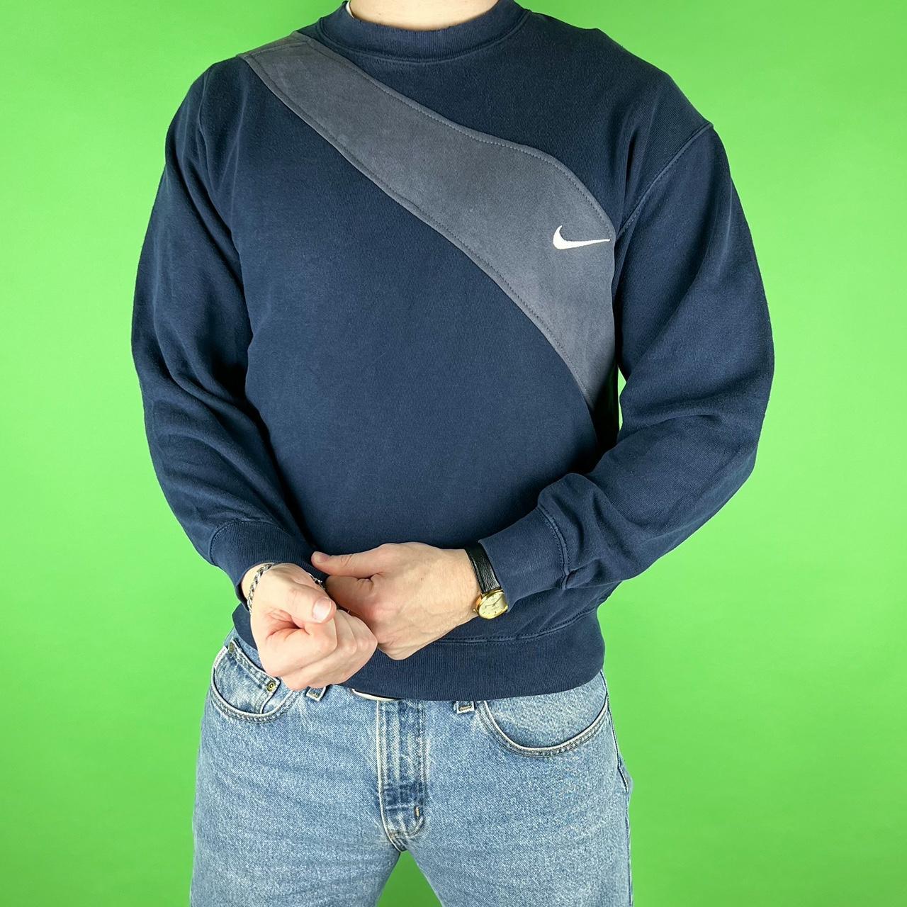 Nike Men's Navy Sweatshirt | Depop