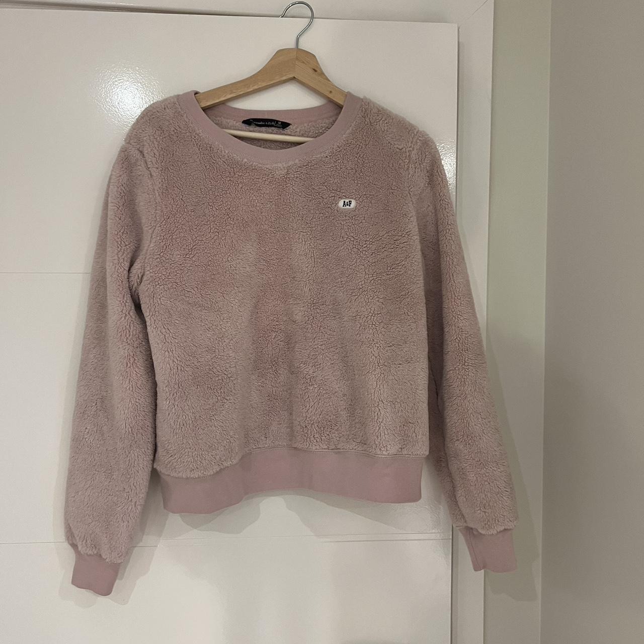 Abercrombie and fitch jumper - Depop