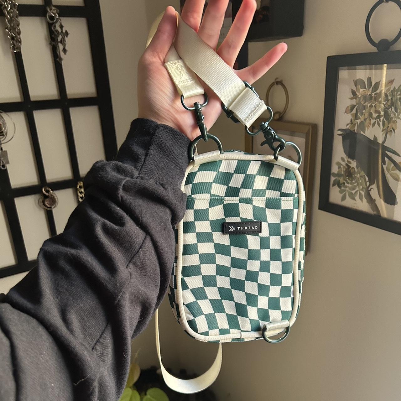 Thread Checkered Crossbody Bag Straps Can Un Clip Depop 7132