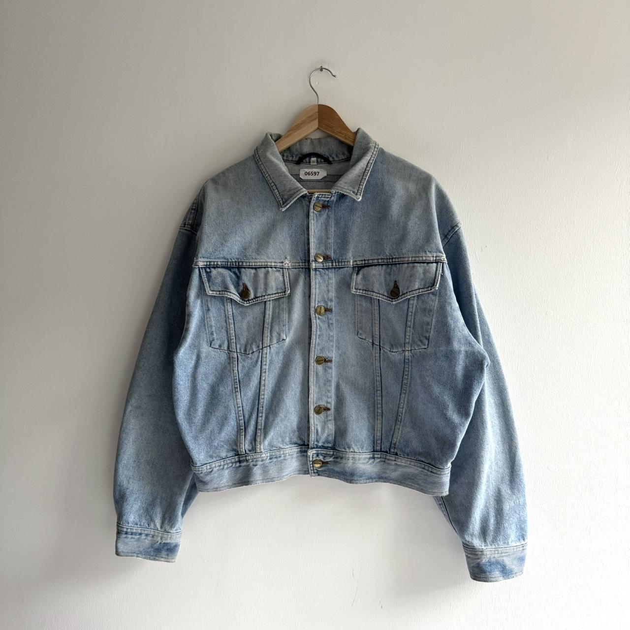 item listed by dripbydams