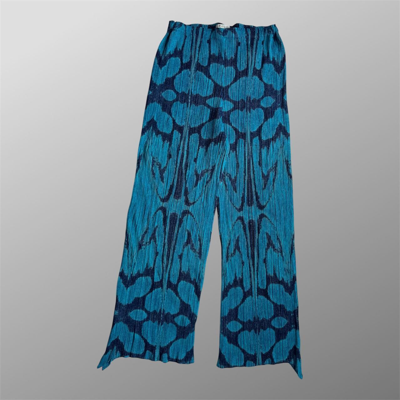 item listed by dripbydams