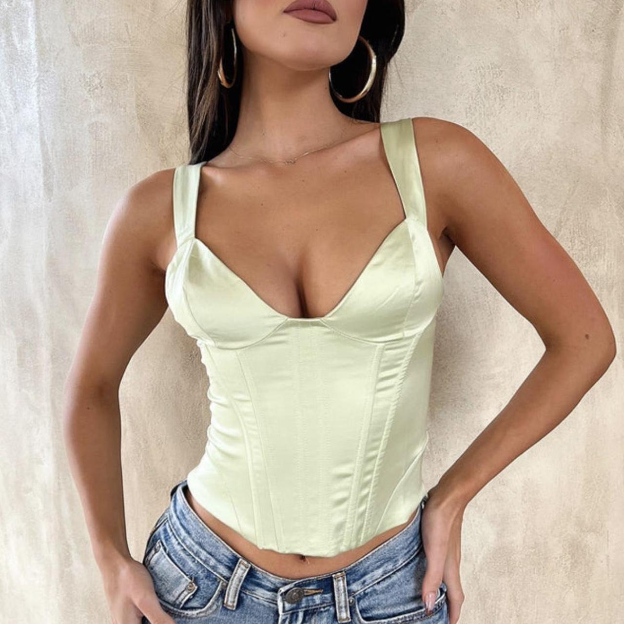 That’s So Fetch Size AU 6 Green Corset - Depop