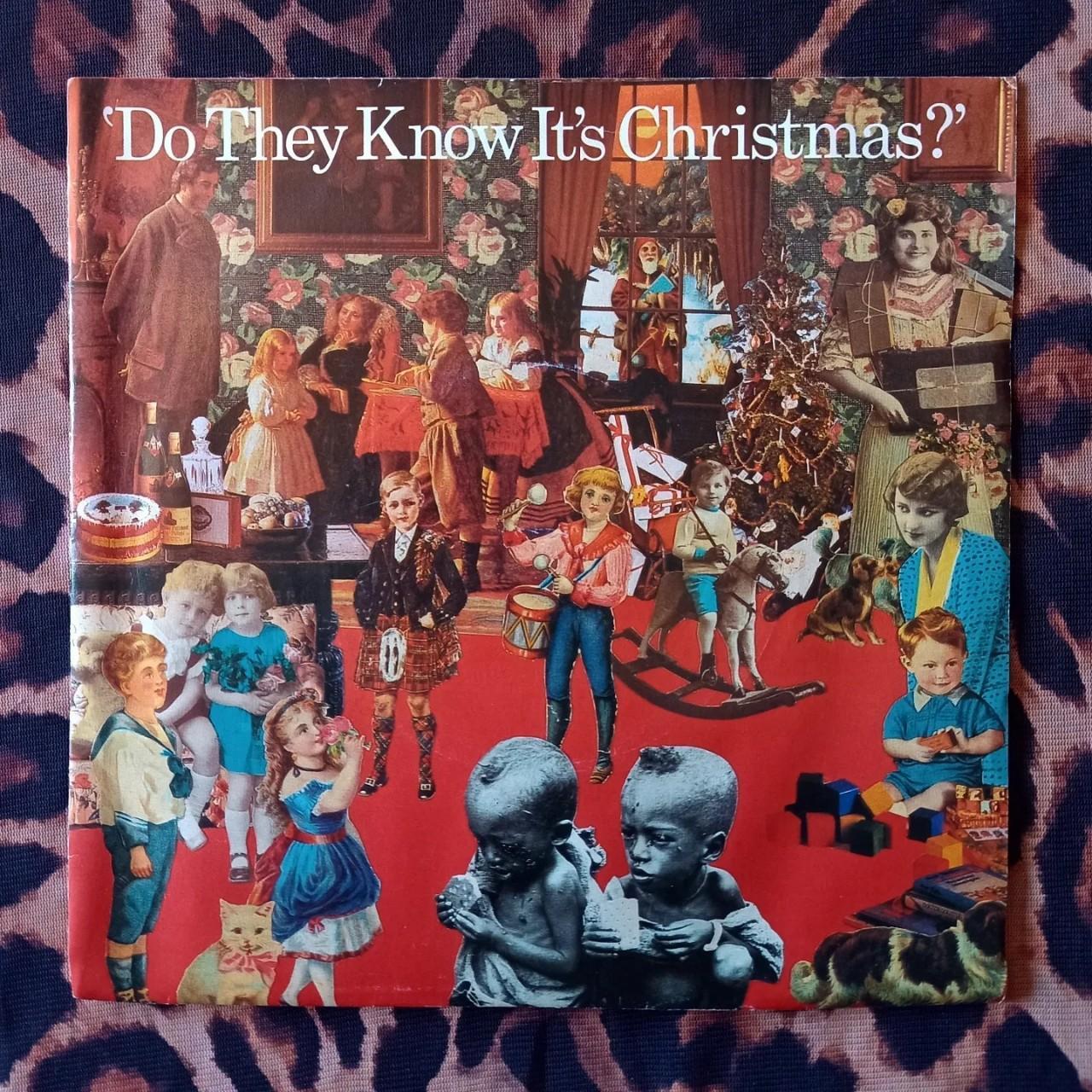 BAND AID - DO THEY KNOW IT'S CHRISTMAS 7" SINGLE... - Depop