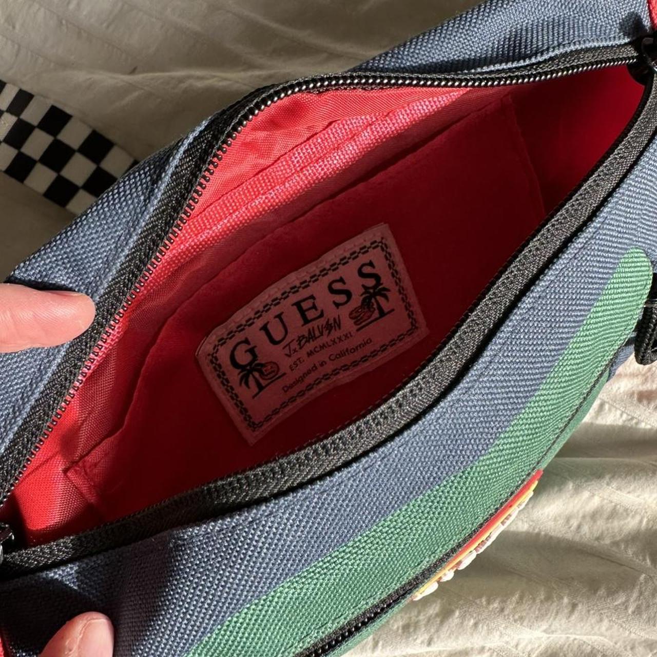 Guess vibras fanny on sale pack