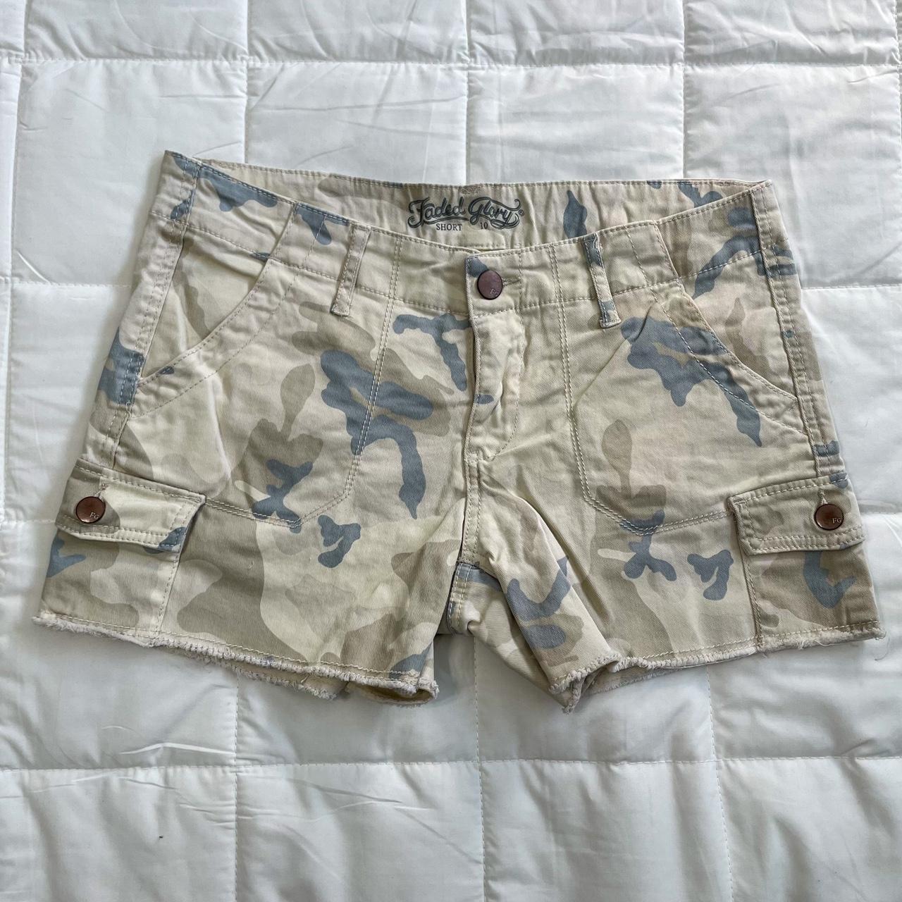 💖🌷 Faded Glory Camo Cargo Shorts🌷💖 superr cute... Depop