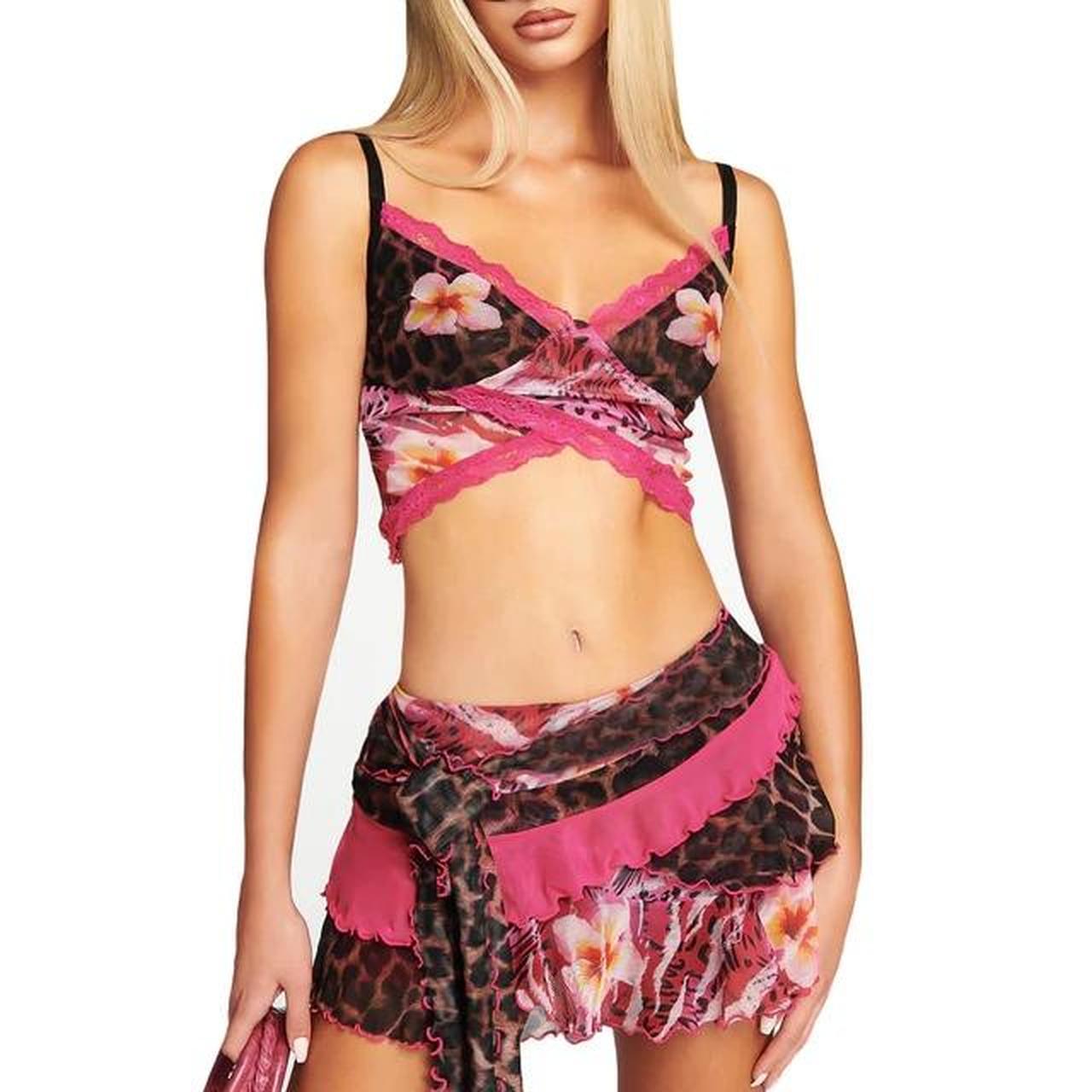 iamgia pink hibiscus mayari top in size medium, worn | Depop
