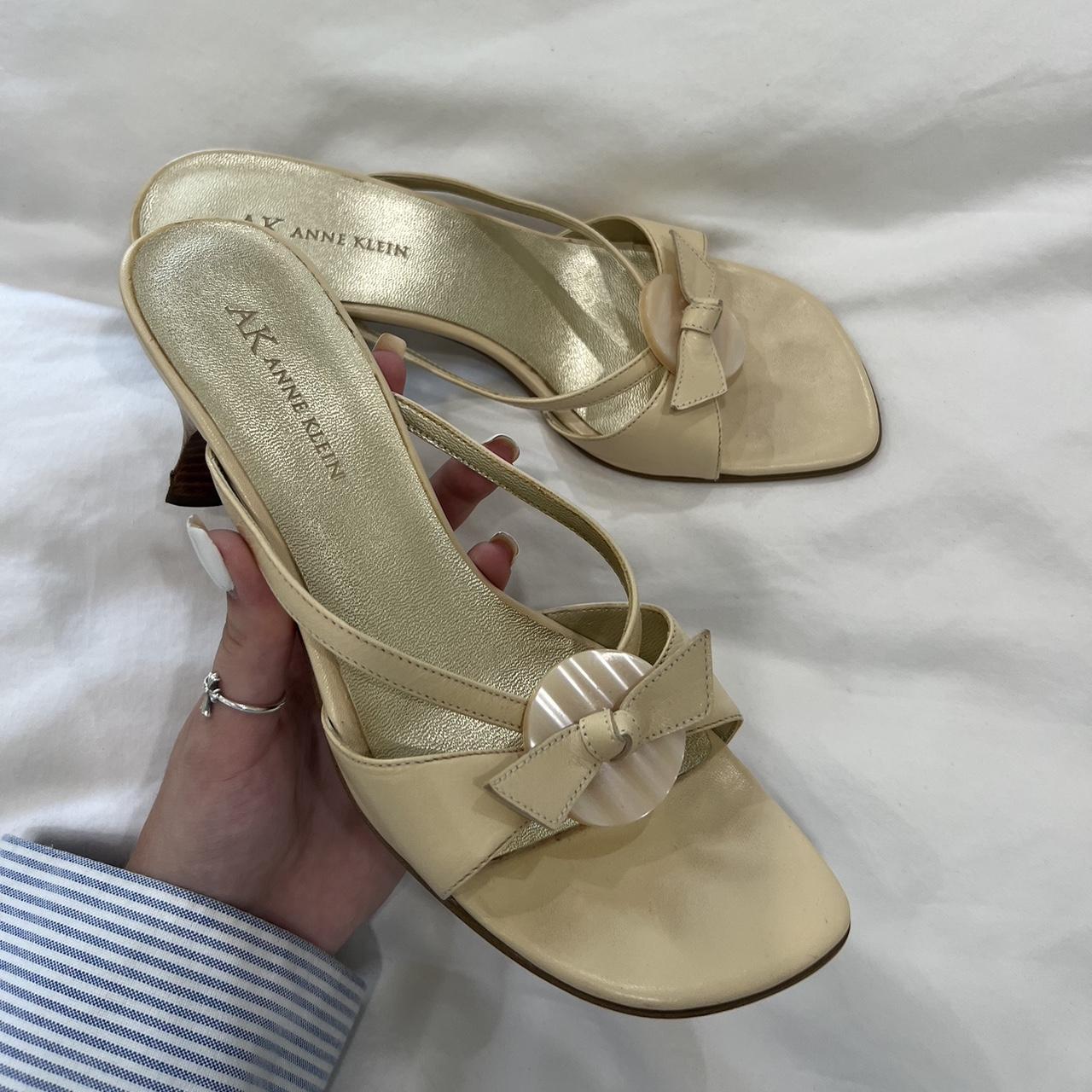 the most beautiful cream kitten heels with marble... - Depop