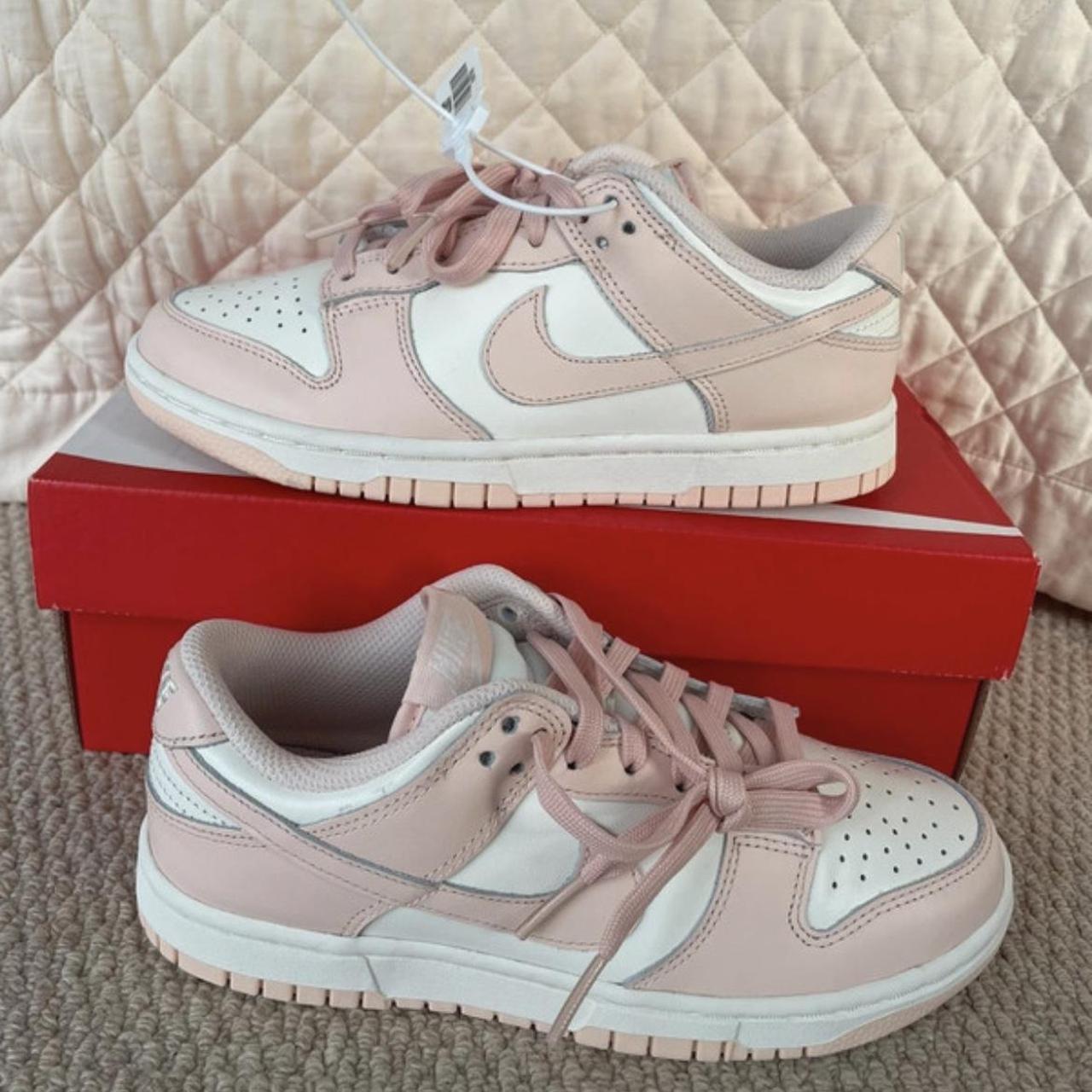 nike dunk ladies