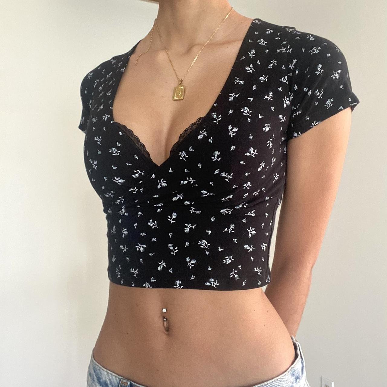Brandy Melville Amara Floral Crossover Crop Top Black OS One Size