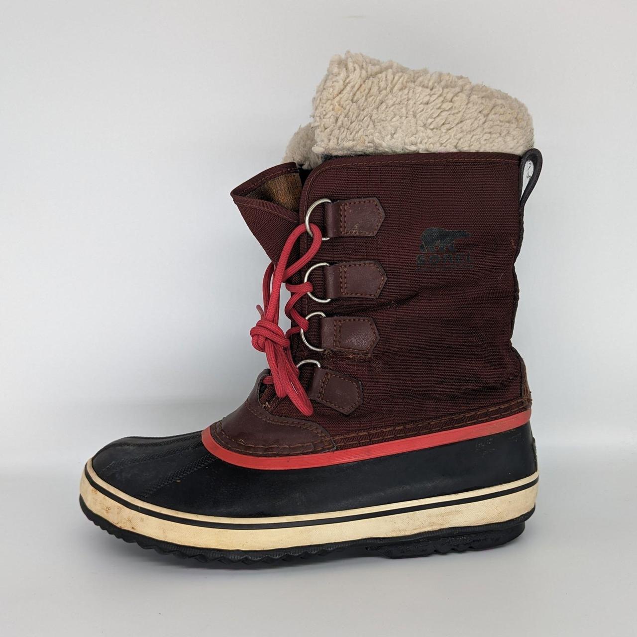 Sorel on sale maroon boots